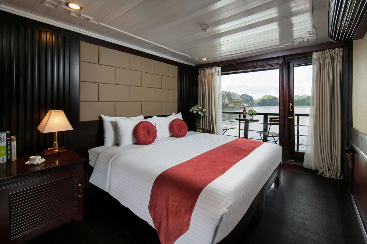 Halong Majestic Legend Cruise Hotel Ха Лонг Екстериор снимка