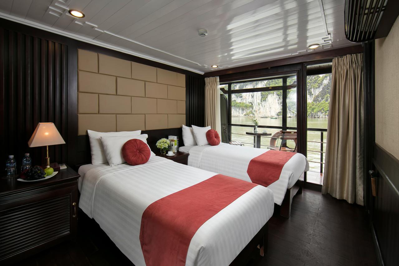 Halong Majestic Legend Cruise Hotel Ха Лонг Екстериор снимка